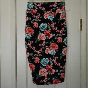 Knee length floral pencil skirt